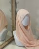 Vente en gros ou demi-gros de hijab en crêpe de couleurs saumon de bonne qualité, Cendrijab est situé dans le nord de la France et propose une livraison rapide. Cendrijab est grossiste/fournisseur de voile