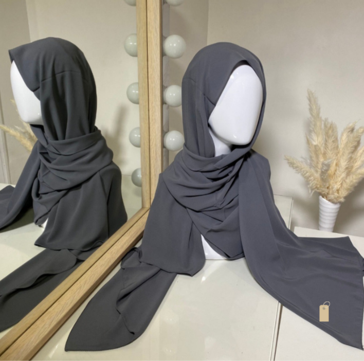 Fournisseur/grossiste de hijab en soie de médine gris, Cendrijab est basé dans le nord de la France