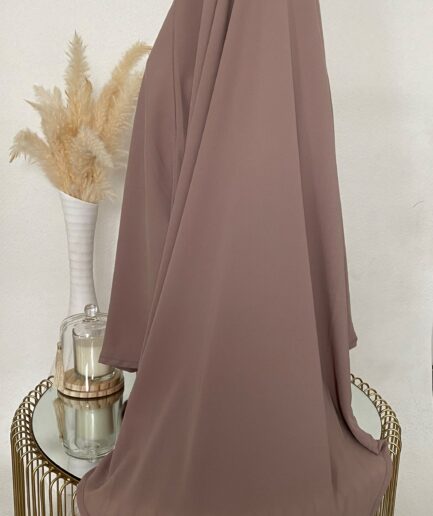 Khimar vieux rose, long hijab pour la femme musulmane voilée, Cendrijab vend en ligne des khimar de bonne qualité et pas cher, la livraison est rapide , Cendrijab propose un large choix de couleurs, vente de khimar en gros et au détails, notre stock est disponible en France